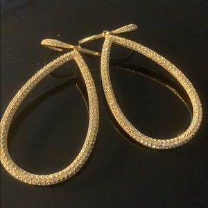 NADRI GOLD DIAMOND HOOPS